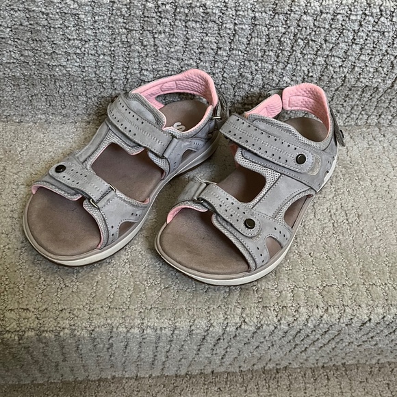 SAS Women's Embark Sport Sandal Size 7W - Picture 2 of 9